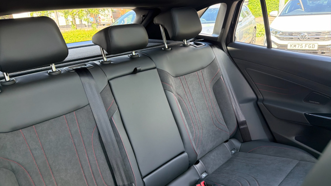 Volkswagen ID.4 250kW 4MOTION GTX Edition 79kWh 5dr Auto Electric Estate - Image 16